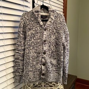 Gioberti est. 1999 children’s sweater size 12.